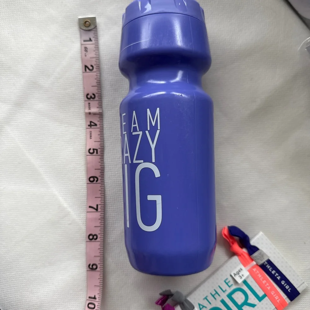 NWT Athleta Girl Water Bottle & Hair Tie Set